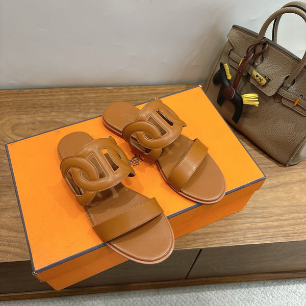 HM Sandal Brown in Calfskin 743980