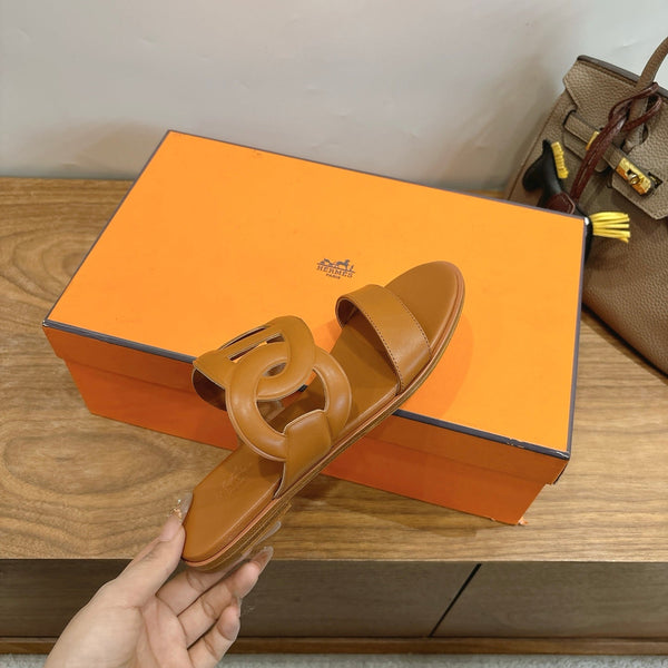 HM Sandal Brown in Calfskin 743980