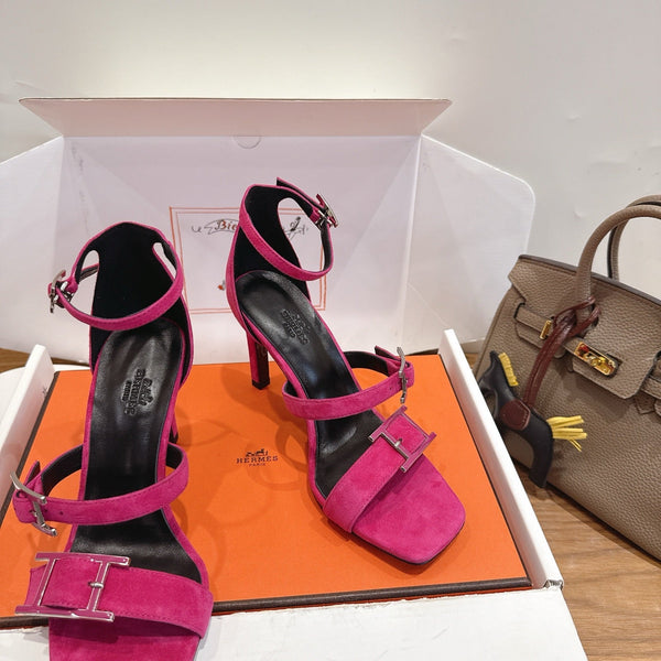 HM Liv Sandal 10.5 Pink in Deerskin 744076