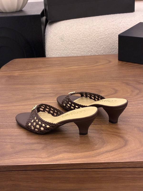 CC Sandal 60 Dark Brown in Woven 747972