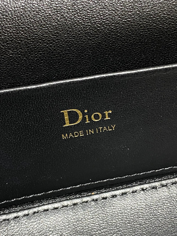 CD Bow-embellished Cosmetic Bag 17.5 Black in Lambskin 286414