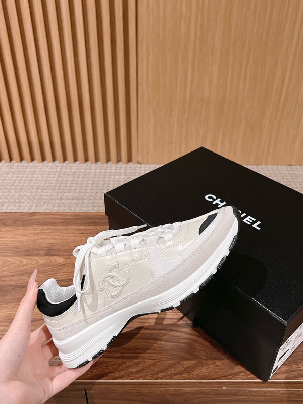 CC Sneaker White Black in Leather 753928