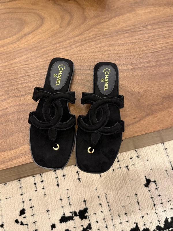 CC 26 Sandal Black in Velvet 748533
