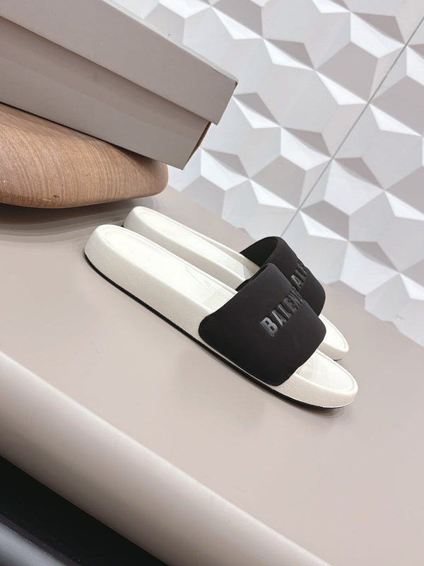 Bal 26 Sandal White Black in Leather 770767
