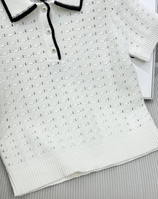 CC 26 Collared Color-blocked Knit Short-sleeved Top White in Wool 387624