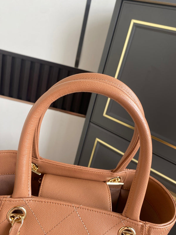 CC Tote Bag 25cm Brown Caviar Cowhide