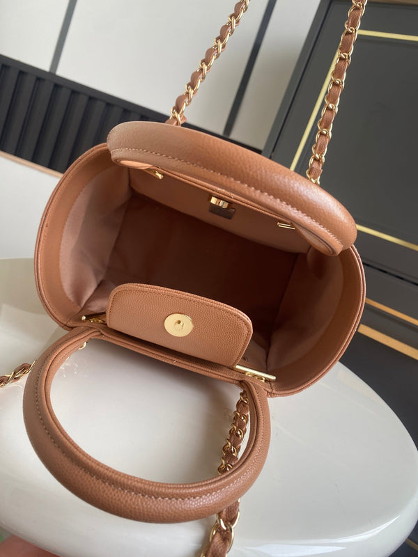 CC Tote Bag 25cm Brown Caviar Cowhide