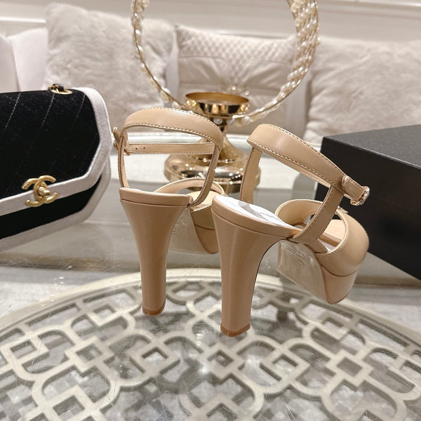 CC 2026 Platform Sandals 11cm Begie Sheepskin 834298
