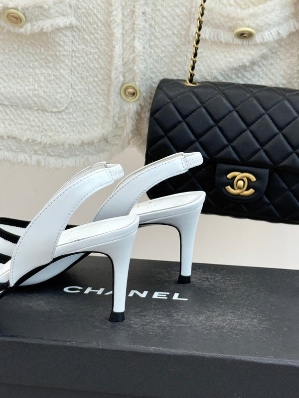 CC Slingback Pumps Gold Logo Patent Calfskin 841965