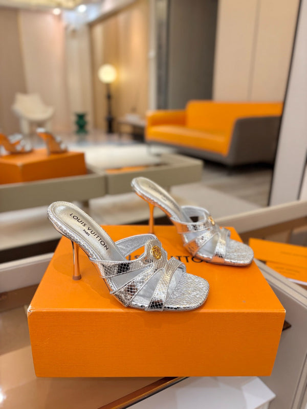 LV Isola Mule 9.5cm Silver Metallic Calfskin Leather 844384