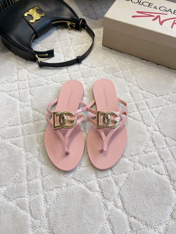 DG Logo Jelly Thong Sandals Pink Rubber 851867