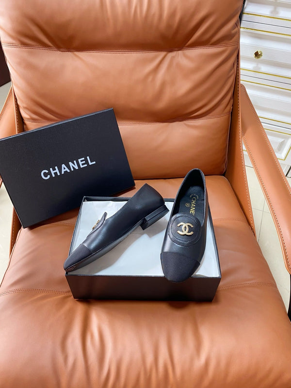 CC 26P Double C Loafers Black Lambskin & Grosgrain 857977