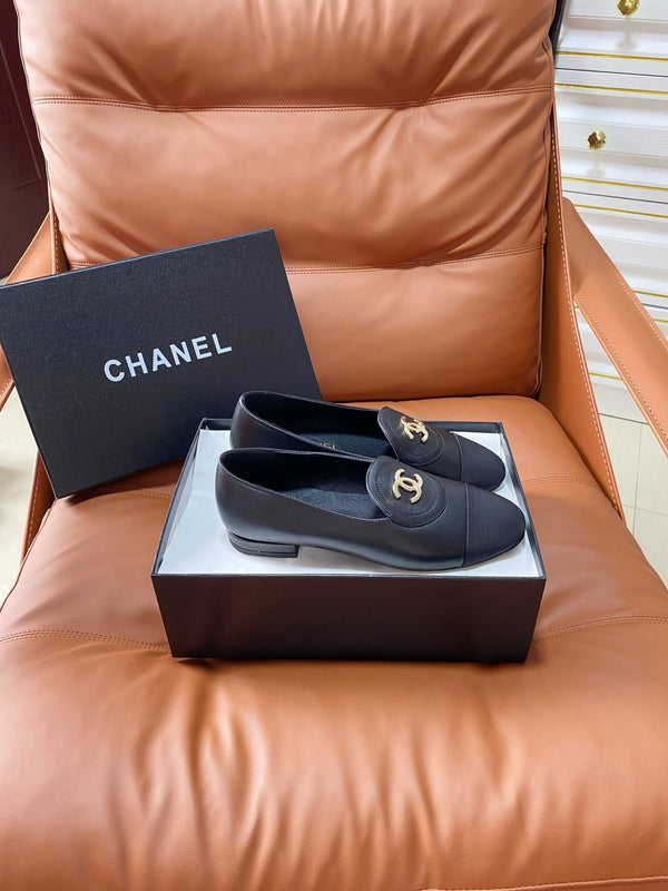 CC 26P Double C Loafers Black Lambskin & Grosgrain 857977