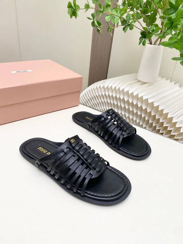 Miu Briarwood Slides Black Cowhide Leather 881413