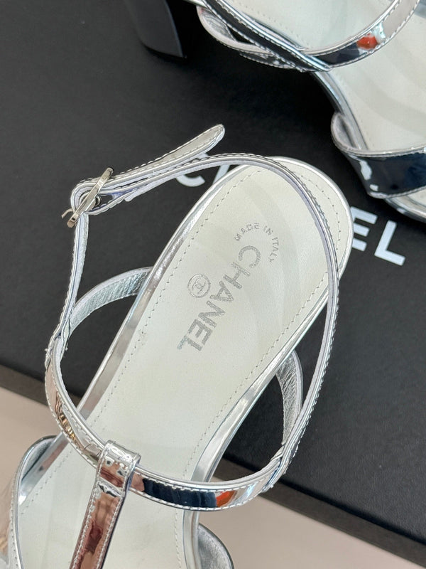 CC 26A Strappy Stiletto Sandals Silver Patent Leather 878665