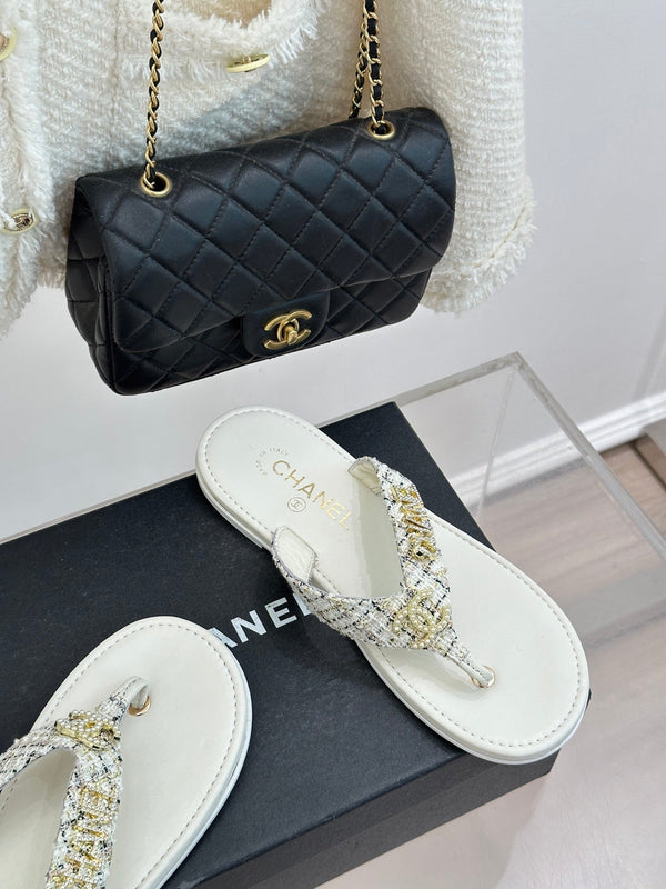 CC Crystal Logo Platform Thong Sandals Flat White Tweed 887779