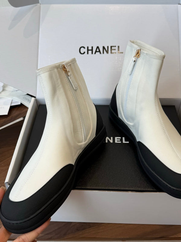 CC Coco Beach 2026 Short Boots Black White Mixed Fibers & Rubber 887679