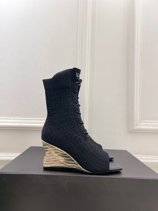 BM Moneta Monogram Knit Boots Black Custom Knit Fabric 892302