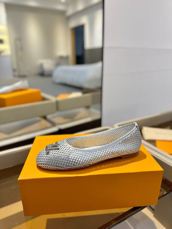 LV Shake Perforated Ballet Flats Silver Calfskin 893578