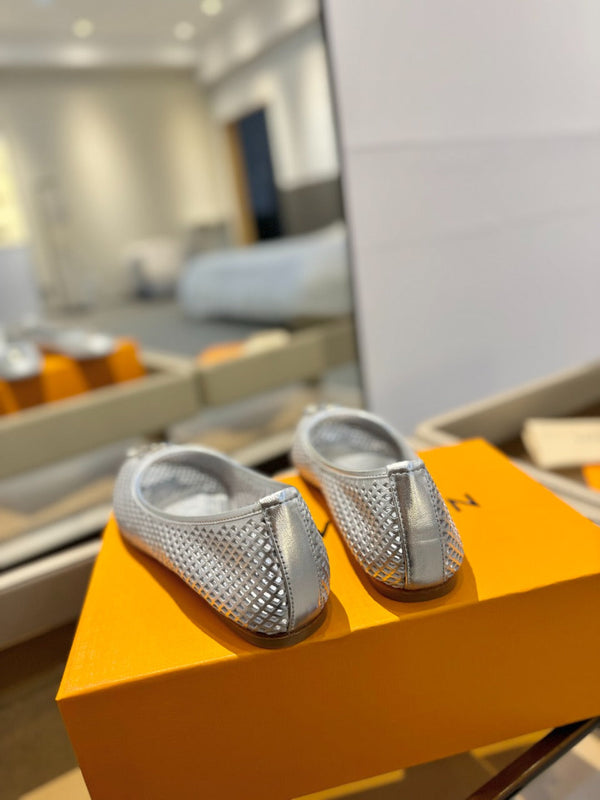 LV Shake Perforated Ballet Flats Silver Calfskin 893578