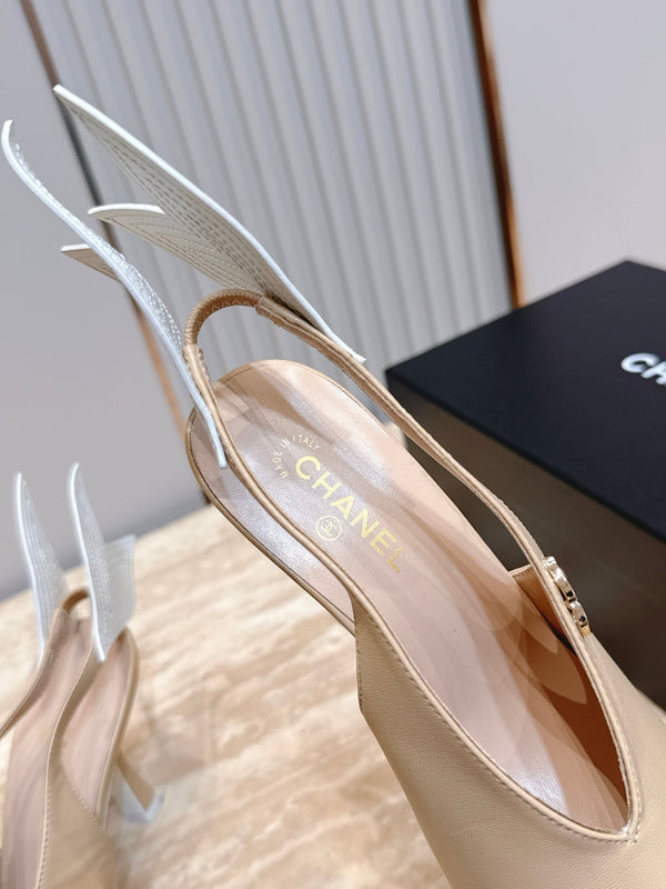 CC Métiers d’art 2026 Slingbacks 9.5cm Beige Lambskin 898980