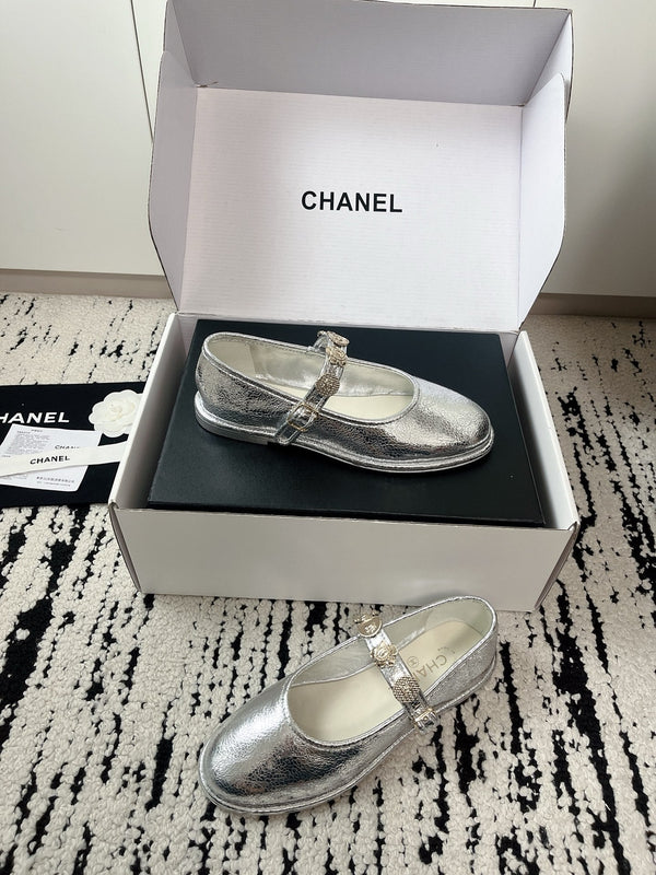 CC 26A Charm Mary Jane Ballet Flats Silver Metallic Leather 900754