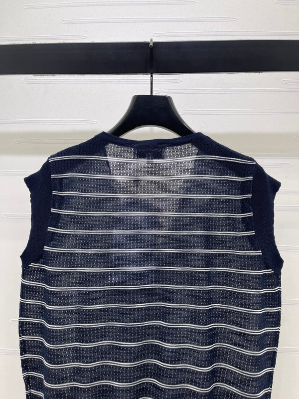 CC Striped V-Neck Knit Vest Wool 406419