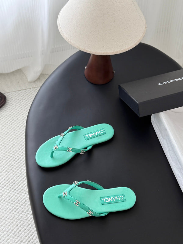 CC Crystal Logo Thong Sandals Mint Green Leather 915117
