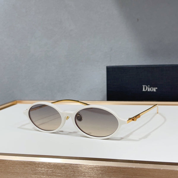 CD Sunglasses 102
