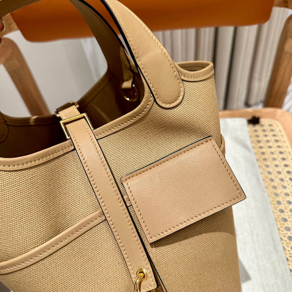 HM Picotin Lock 18CM Pocket Handbag Beige Swift Canvas