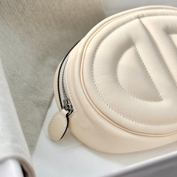 HM In-the-Loop Belt 19CM Bag Cream Swif