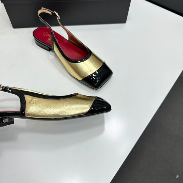 CC Slingback Flats Gold Black Patent Leather 944624