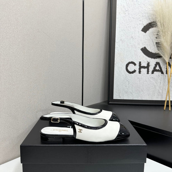 CC Slingback Flats White Black Leather 944618