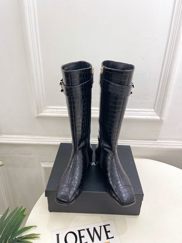 CC Double C Knee-High Boots 3.5CM Black Croc-Embossed Leather 946895