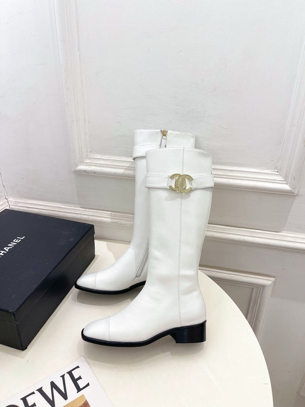 CC Double C Knee-High Boots 3.5CM White Leather 946892
