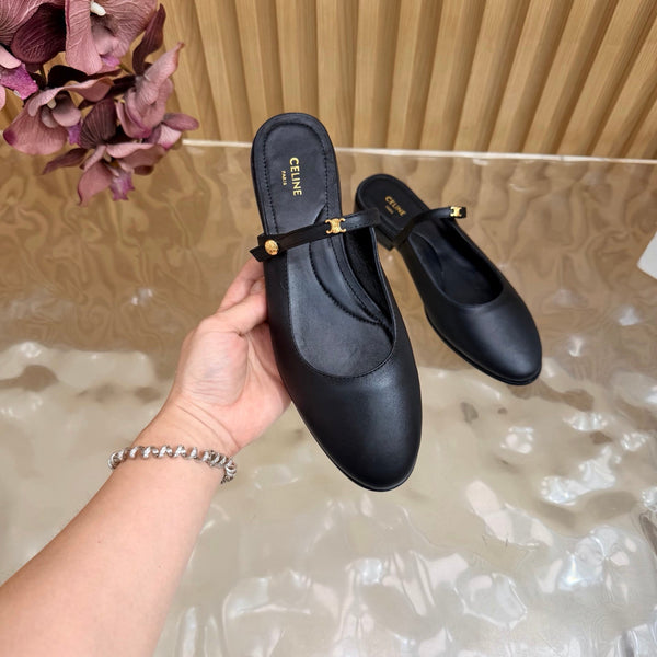 CE Macaron Triomphe Button Mules Ultra Black Leather 949378