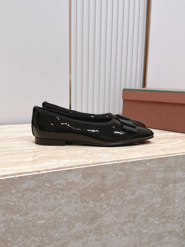 LP Bow Ballet Flats Black Patent Leather 954494