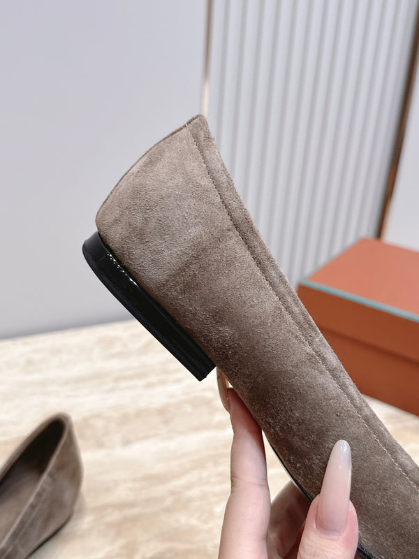 LP Primula Pointed-Toe Ballet Flats Silk Bow Taupe Grey Suede 954476