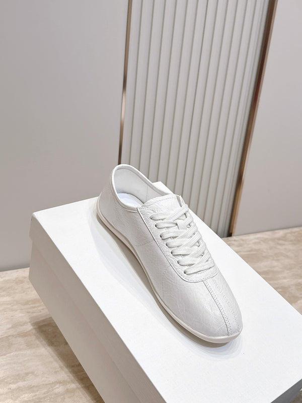 TR Low-Top Sneakers White Textured Leather 954419
