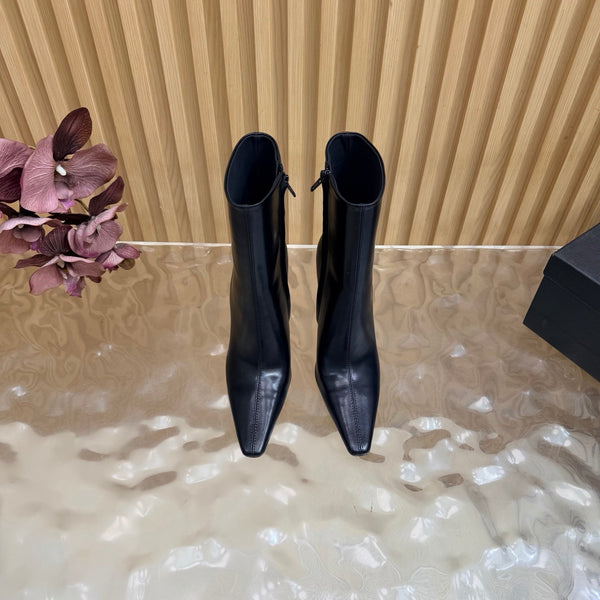 YSL Pointed-Toe Stiletto Ankle Boots 8CM Black Leather 955831