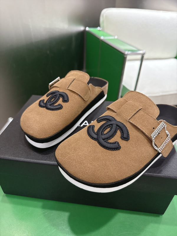 CC Slip-On Mules Crystal Buckle Brown Suede 960362