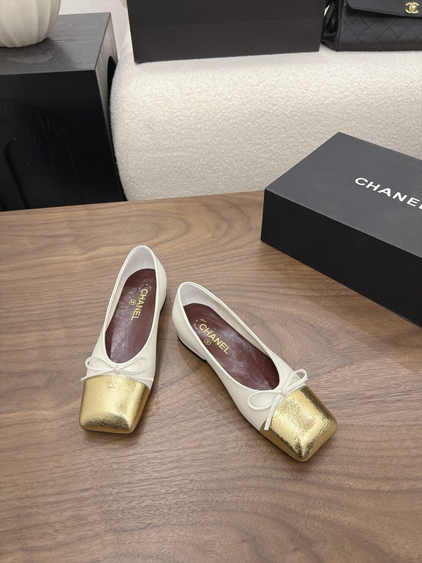 CC Square-Toe Ballet Flats White Gold Lambskin 961514