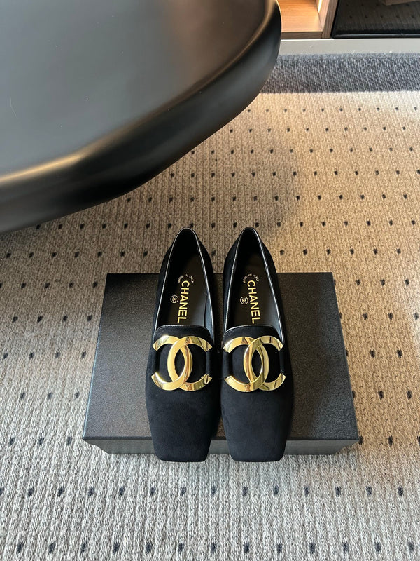 CC Logo Loafers Black Suede 984399
