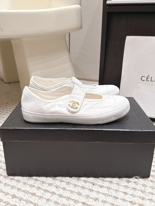 CC 26S Mary Jane Canvas Sneakers White 990205