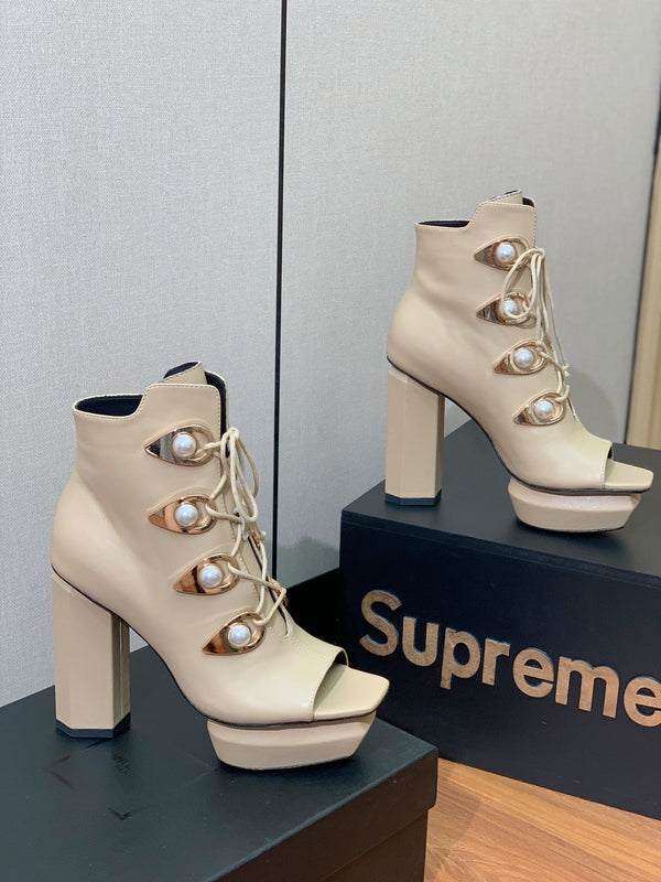 BM 26S Lace-Up Platform Booties 11.5cm Cream Leather 111368