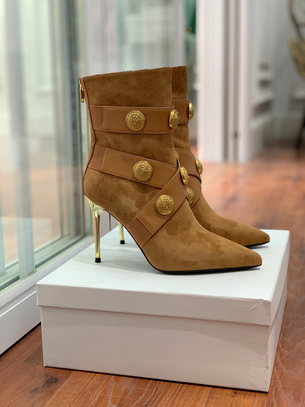 BM 26S Alma Ankle Boots 9.5cm Medallion Buttons Tan Suede Leather 111360