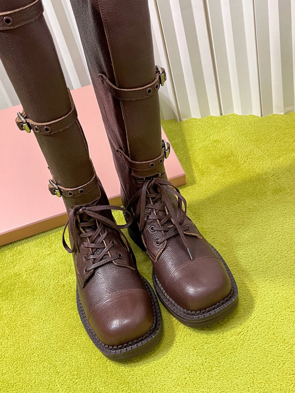Miu 26S Knee-High Lace-Up Boots 4CM Triple Buckle Brown Pebbled Leather 137191