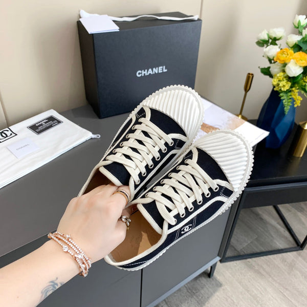 CC 26s Sneaker Black Canvas 868474