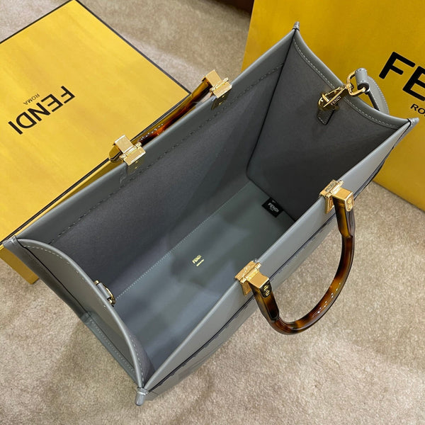 SHINE LARGE 35 TOTE IN SHADOW GREY CALFSKIN