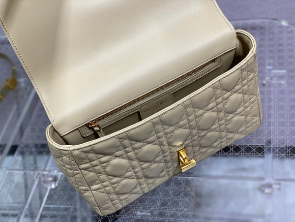 medium caro 25.5 light yellow calfskin